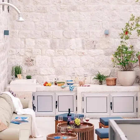 Dida Hvar Casa de Férias *