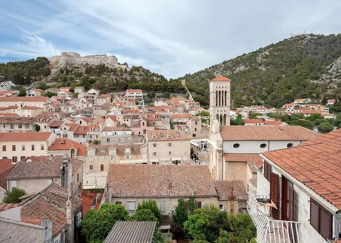 Dida Hvar Holiday home